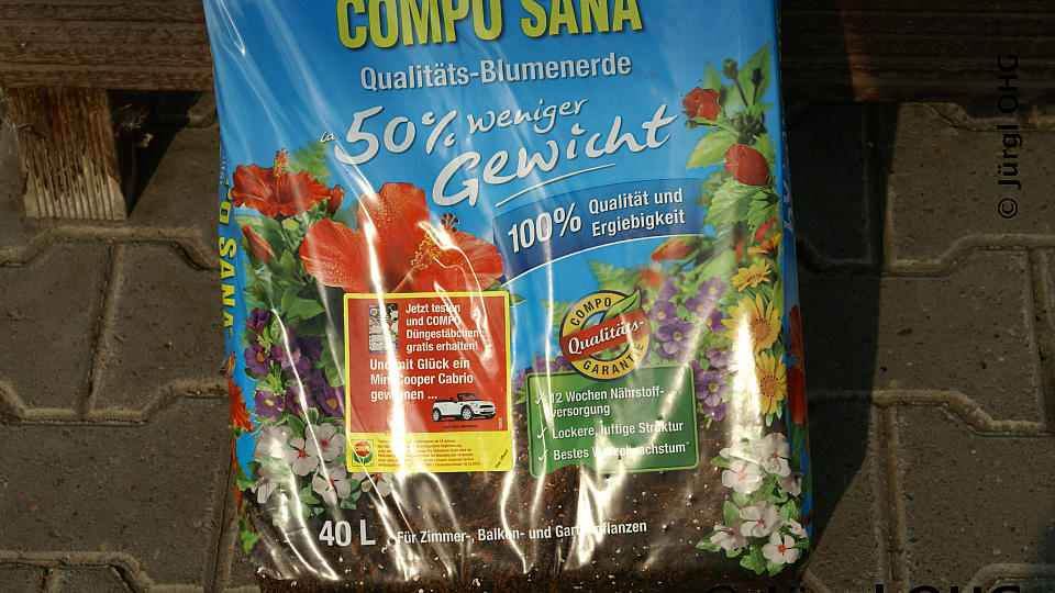 COMPO Sana Qualitäts-Blumenerde 50 weniger